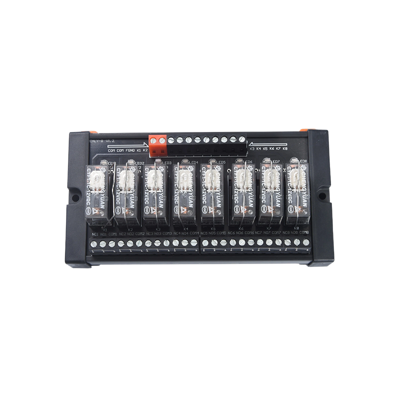 MCYF1 relemoduuli, 14F kiskorelemoduuli, 14F 10A teollisuusliitäntämoduuli.